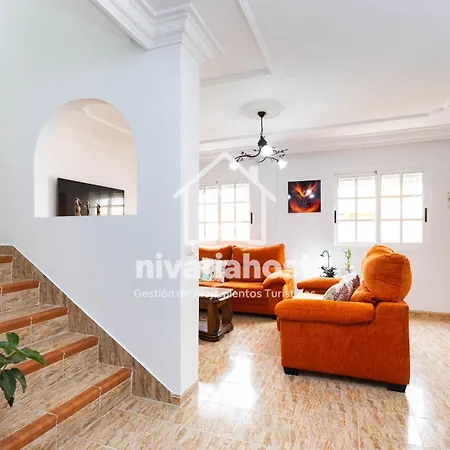 Ave Fenix San Isidro, By Nivariahost Ferienhaus San Isidro (Tenerife)
